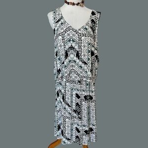 DEPT222 Geometrical Pattern Dress